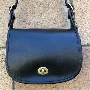 Vintage NYC Coach Small Shoulder Bag 9530